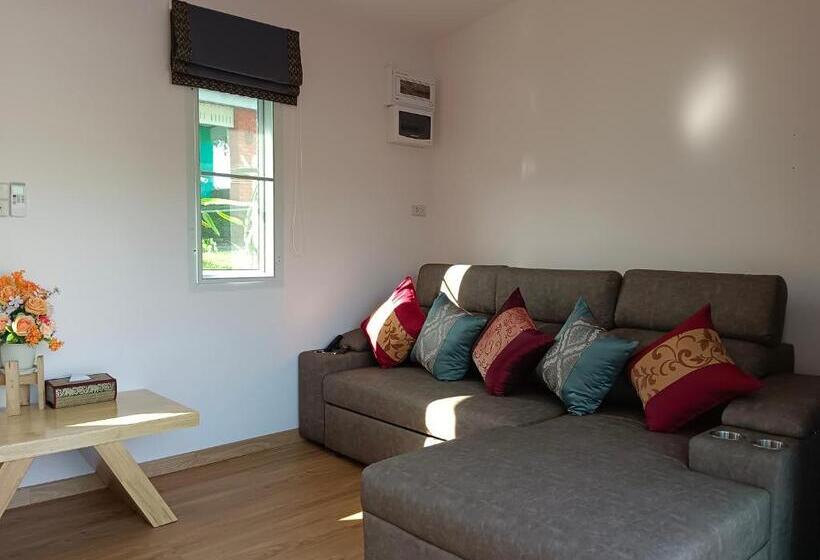 Villa 1 Hálószoba Uszodával, อัญมัน ลันตา Anyaman Lanta