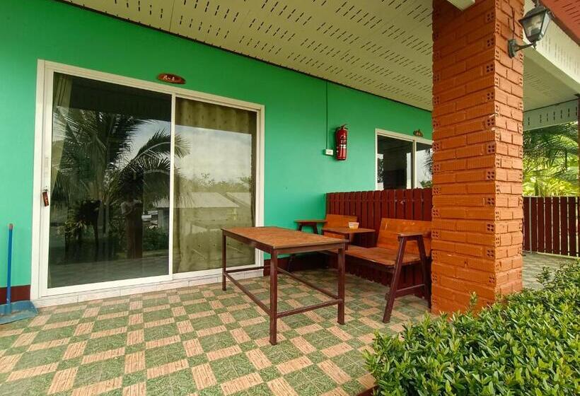 Kertre Néző Standard Szoba, อัญมัน ลันตา Anyaman Lanta