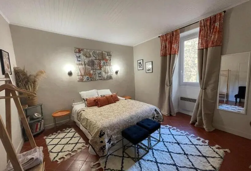 スタンダードルーム, Maison Consulaire Chambre D Hote De Charme