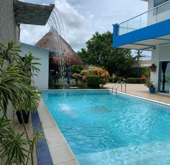 סוויטה משפחתית, Cabaña Manzuren