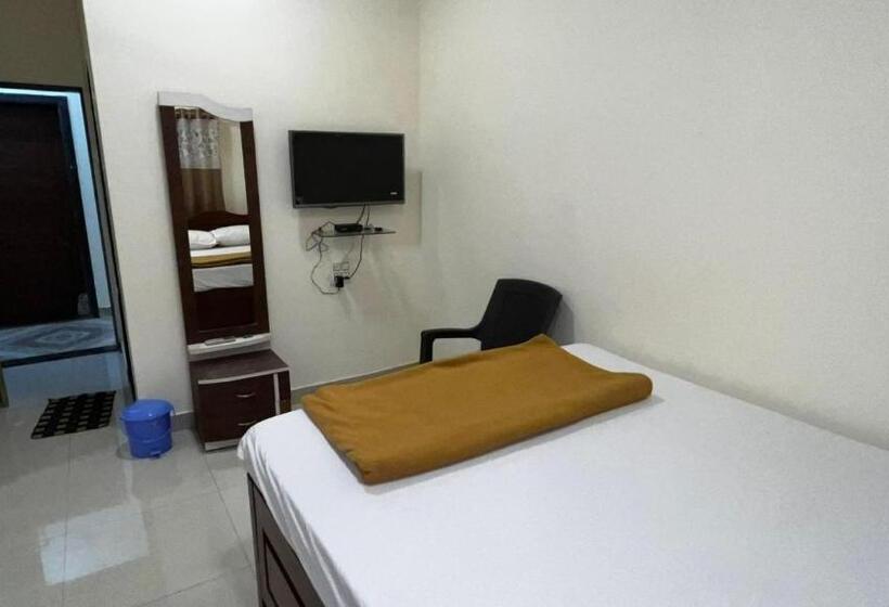 חדר סטנדרט, Sneha Farm House,kudal