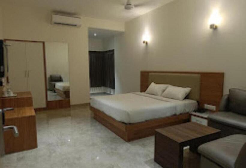 Номер Стандарт, Sri Murugan Residency, Coimbatore