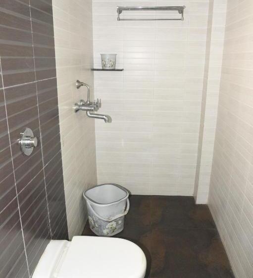 اتاق استاندارد, Triton   Near Us Embassy