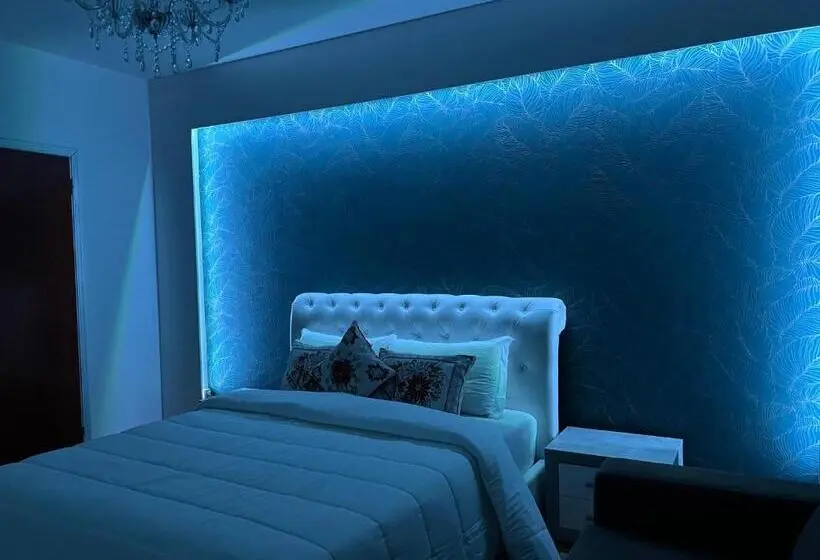 اتاق لوکس, Blue Deluxe Venice