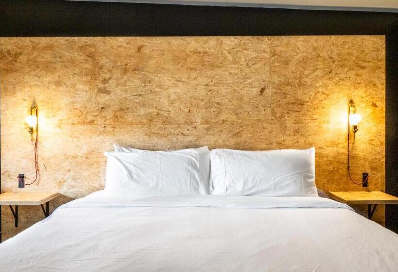 חדר סופריור עם מיטת קינג, The Brooks Motel