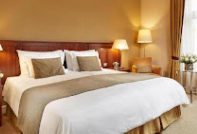 Стандартный Номер Кровать Кинг, The Suncity Hotels In Bhubaneswar Odisha