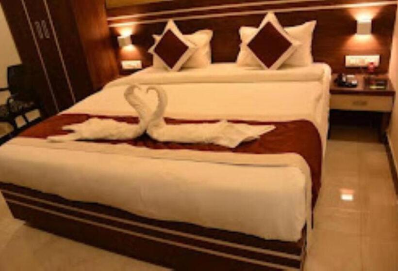 חדר סטנדרט עם מיטת קינג, The Suncity Hotels In Bhubaneswar Odisha