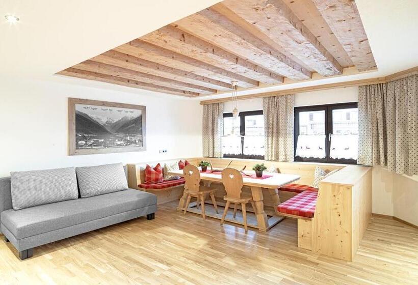 شقة 3 غرف, Alpenstolz