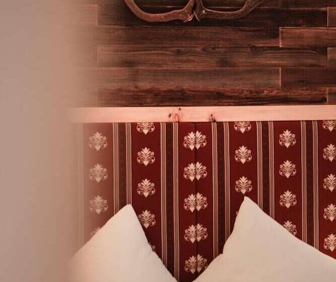 غرفة ديلوكس مطلة على الجبل, Alpenstolz