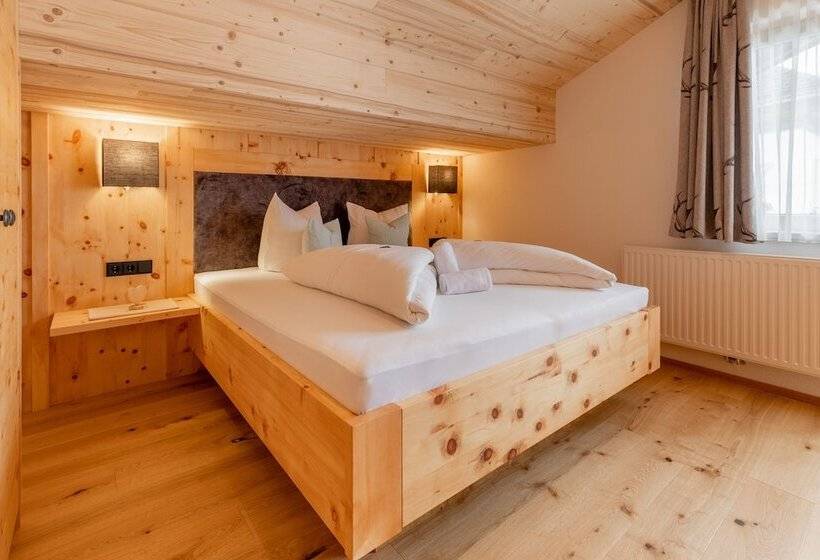 جناح ديلوكس غرفتين نوم, Alpenstolz