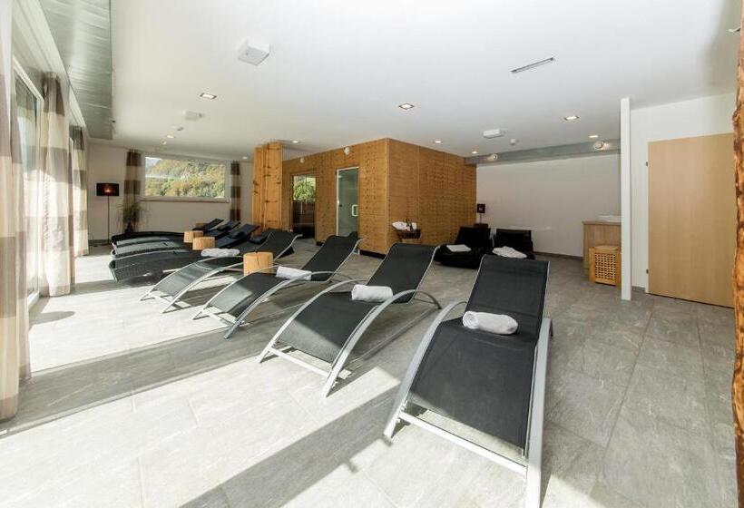 إستديو قياسى مزود بشرفة, Alpine Lodge Klösterle Am Arlberg