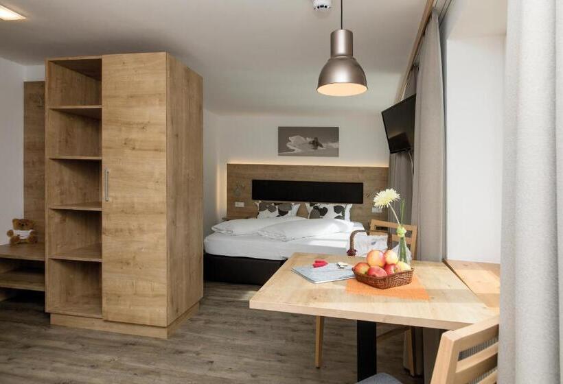 إستوديو قياسى, Alpine Lodge Klösterle Am Arlberg