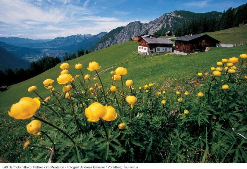شقة غرفتين نوم مزودة بشُرفة, Alpine Lodge Klösterle Am Arlberg