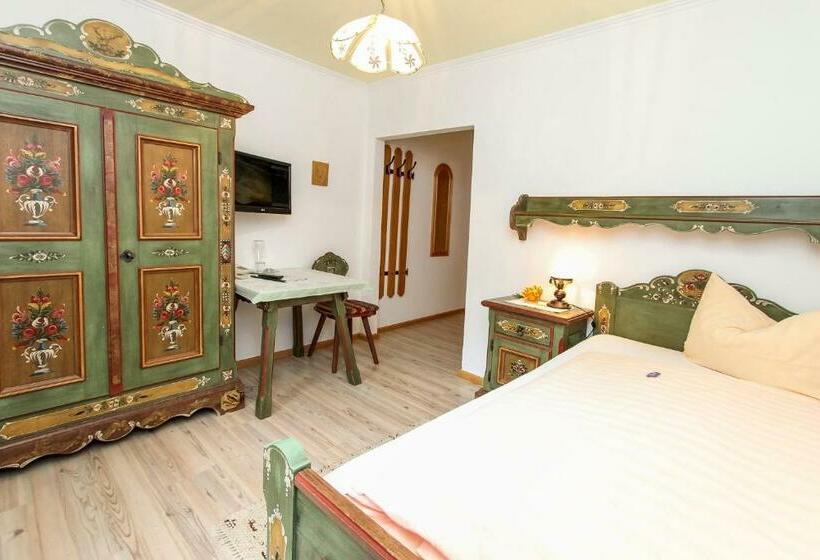 バルコニー付きシングルスタンダードルーム, Der Bräuschmied