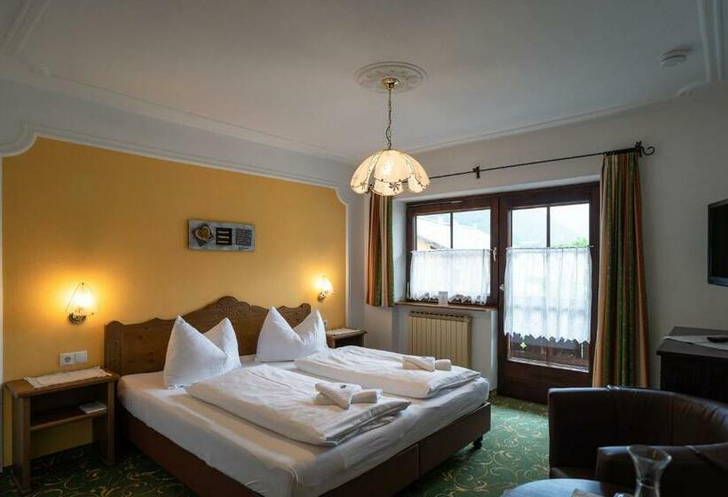 バルコニー付きスタンダードルーム, Der Bräuschmied