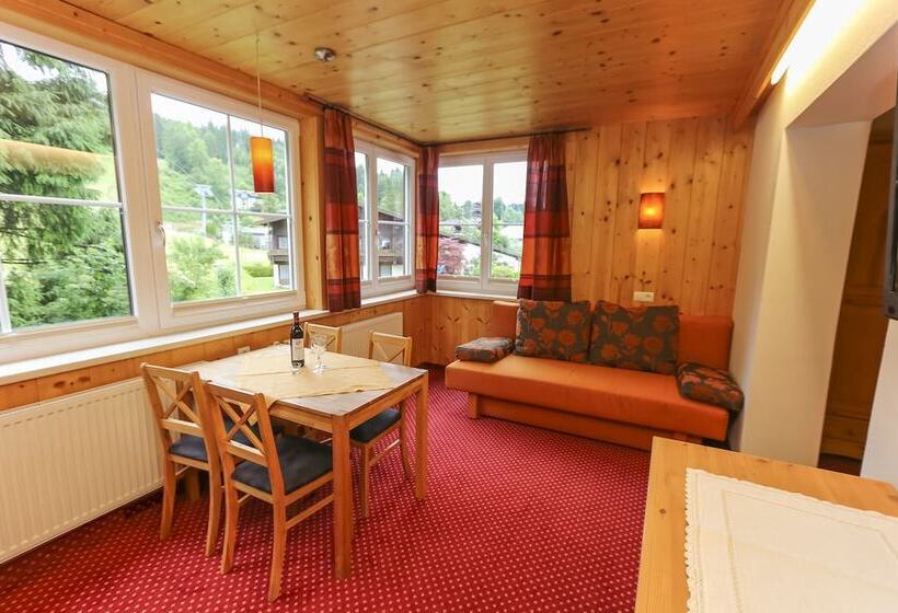 ジュニアスイート, Der Bräuschmied