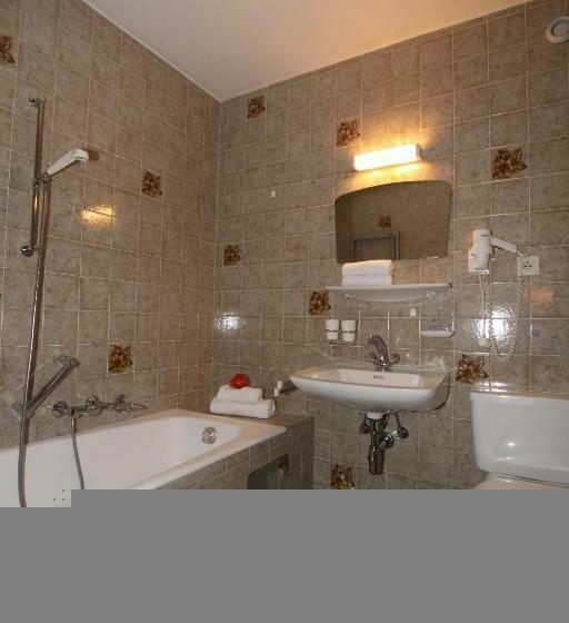 Quarto Familiar, Grieserhof