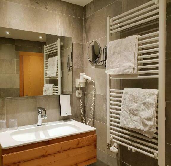 חדר משפחתי, Grieserhof