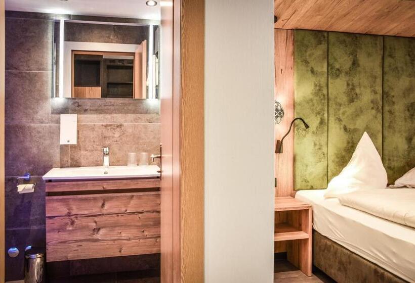 חדר דלוקס, Grieserhof