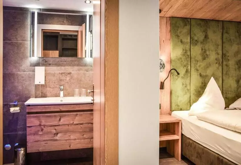 デラックスルーム, Grieserhof