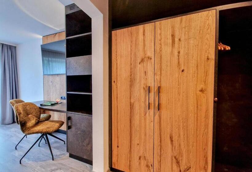 Номер Deluxe, Grieserhof