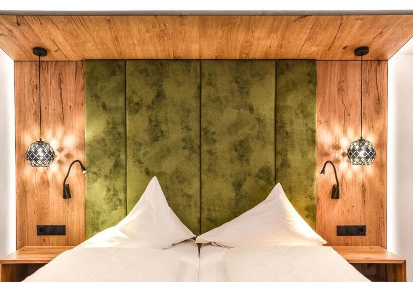 Трехместный Номер Deluxe, Grieserhof
