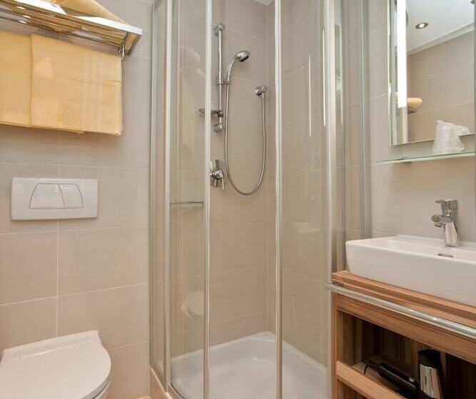 스탠다드 발코니 룸, Happy Lake By Thomas Strugger