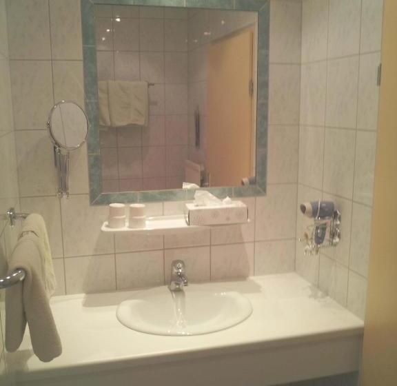 带2个卧室的公寓, Haus Hubertus