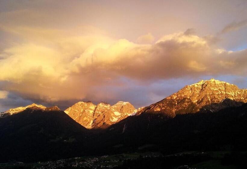 חדר סטנדרט לשלושה, Haus Hubertus