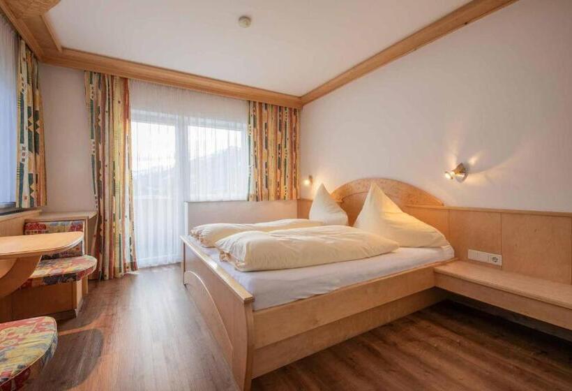 带3个卧室的公寓, Haus Hubertus