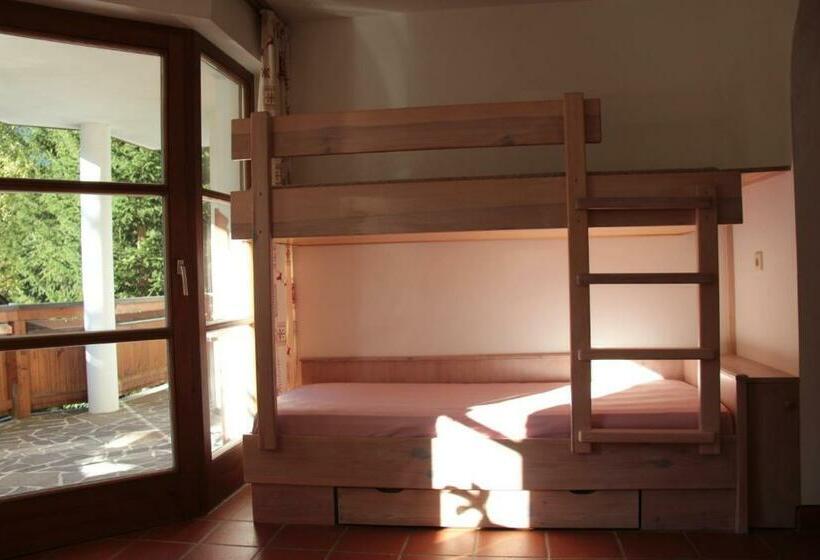 패밀리 룸, Haus Bergliebe