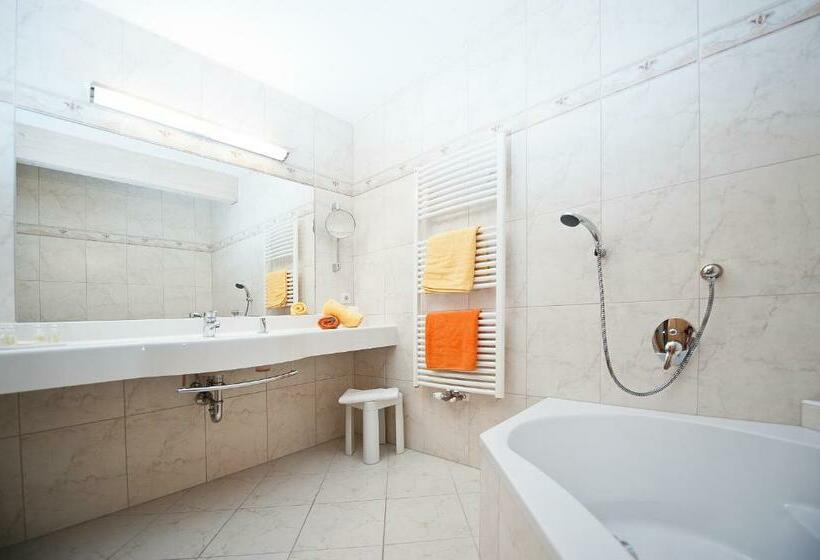 جناح, Kerschdorfer   Wohlfühlhotel Garni   Adults Only