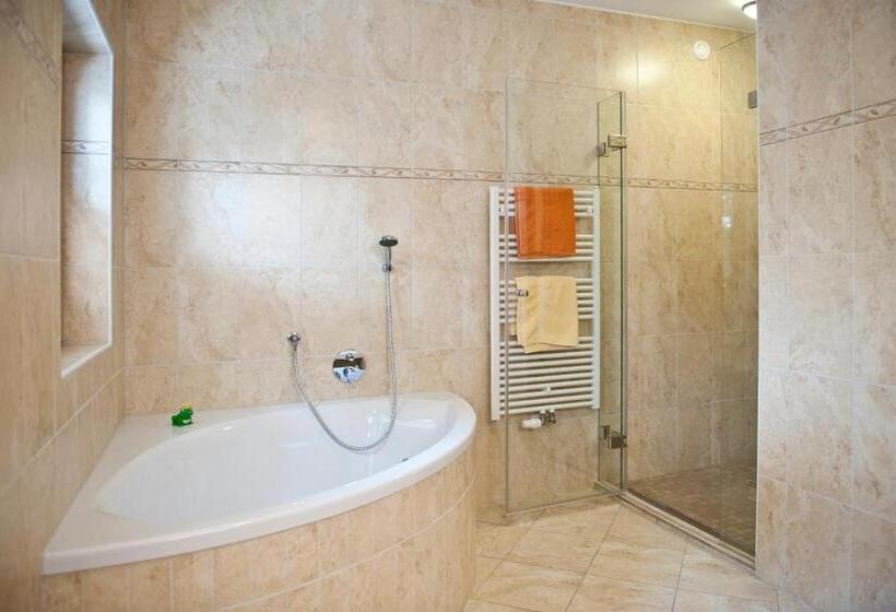 جناح, Kerschdorfer   Wohlfühlhotel Garni   Adults Only