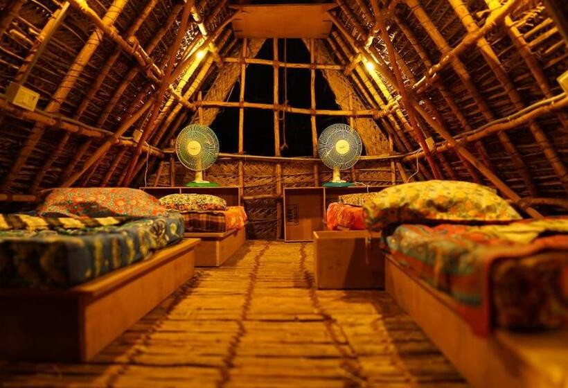 کلبه ییلاقی, Boomerang Community