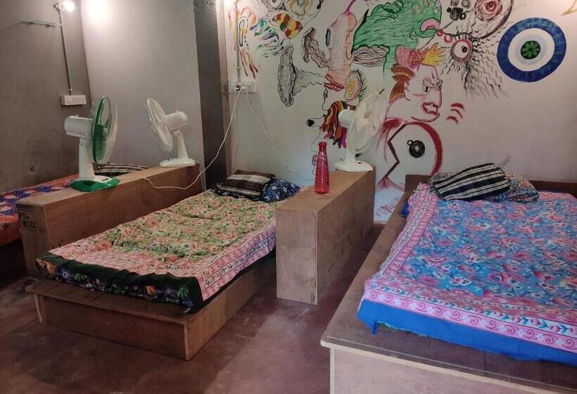 کلبه ییلاقی, Boomerang Community