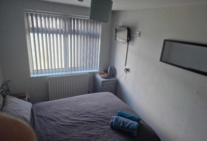 스탠다드 룸 공동 욕실, The White Lion Inn