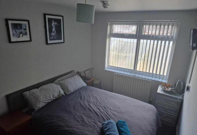 스탠다드 룸 공동 욕실, The White Lion Inn