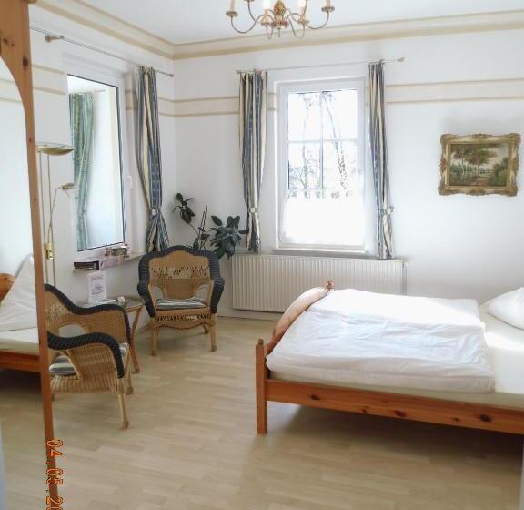 Семейный Номер, Pension Villa Erika