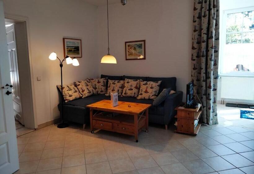 Апартаменты 1 Спальня Нижний Этаж, Pension Villa Erika