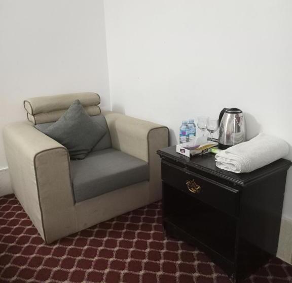 ファミリールーム, Al Kareem Apartment
