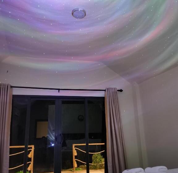 غرفة قياسية سرير كينج, Dreamer Of The Sea