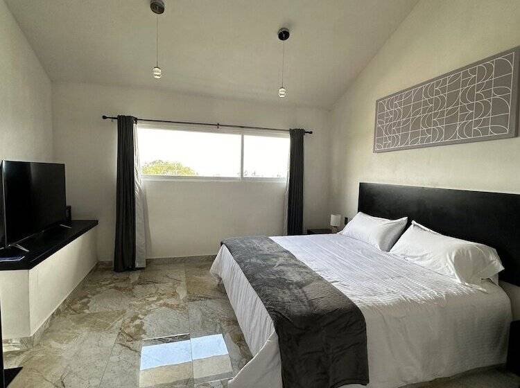 جناح ديلوكس, Dunamis