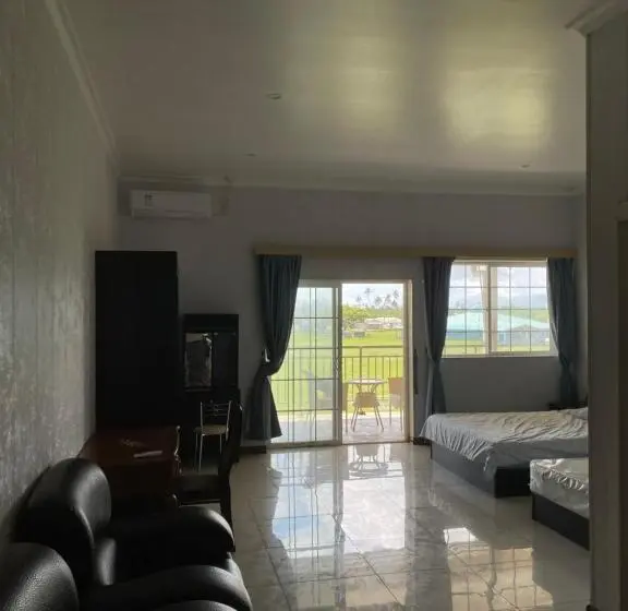 اتاق لوکس, Dupincia Lodge