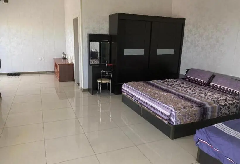 اتاق لوکس, Dupincia Lodge