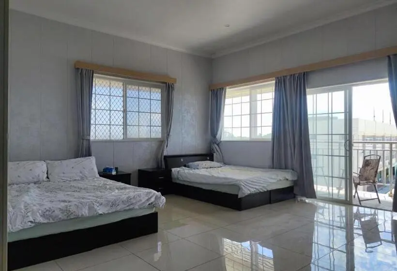 اتاق استاندارد, Dupincia Lodge