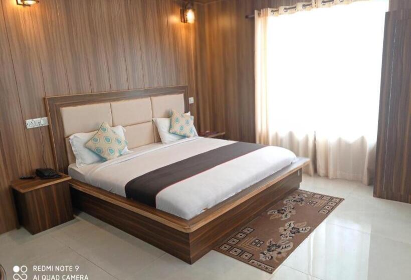 חדר סטנדרט לארבעה, Himalaya View & Restaurant