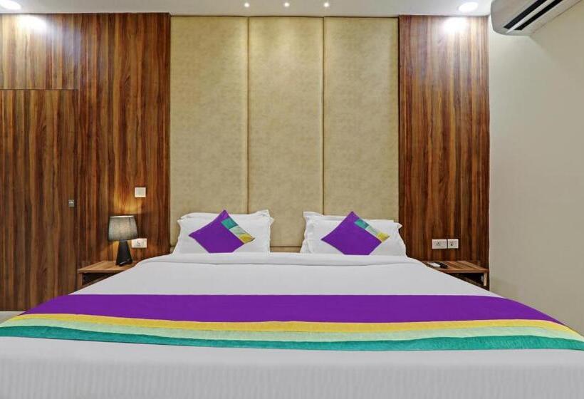 Номер Deluxe Кровать Кинг, Homewood Suites