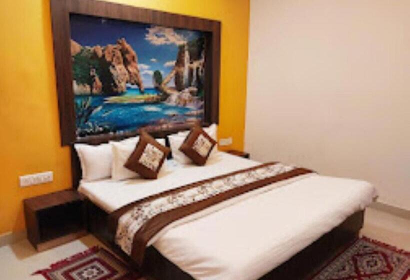 Quarto Estandar, Parth Inn, Wardha