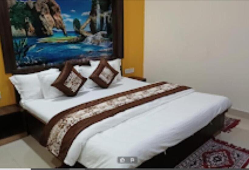 Quarto Estandar, Parth Inn, Wardha