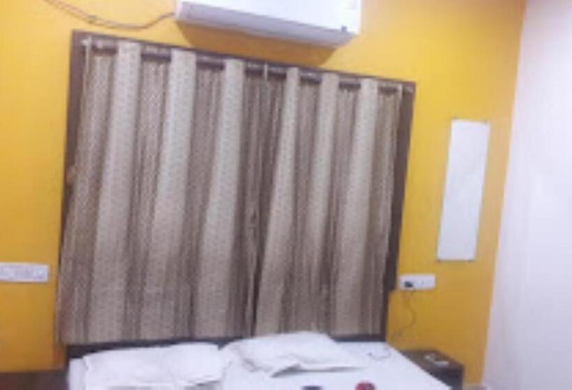 Номер Deluxe, Parth Inn, Wardha